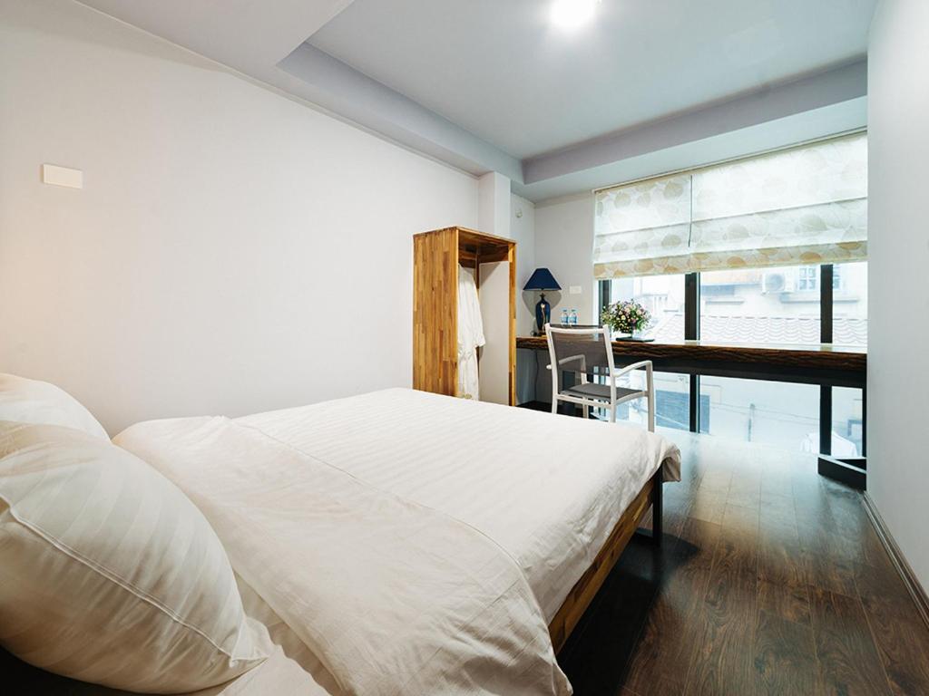 Ha Noi Re Hostel Ханой Екстериор снимка
